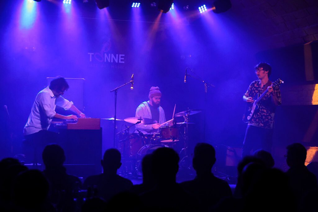 Jo_Aldingers_Downbeatclub